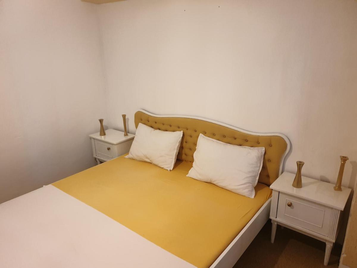 Merchantee Apartment Obor Bukarest Exteriör bild